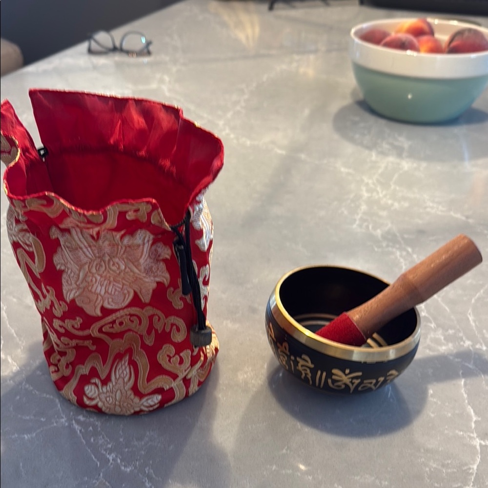 Red and Gold Singing Bowl Set